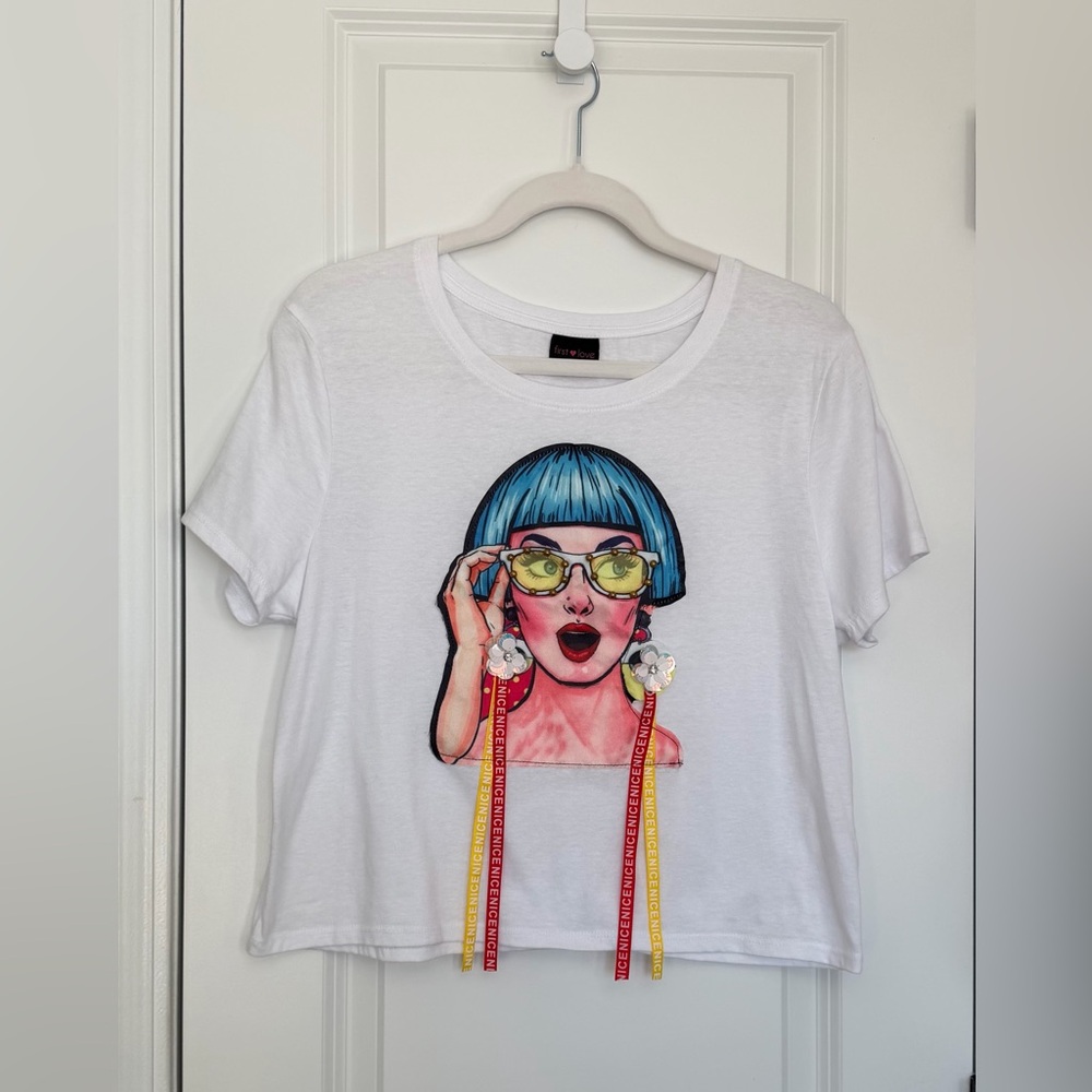 First Love White Short Sleeve Tee with Colorful Graphic Girl Design Size XL